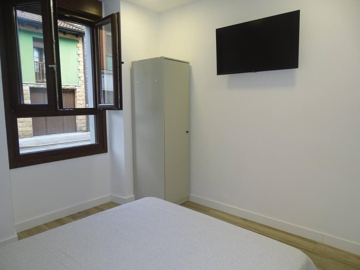 Albergue Roma Pola de Lena Exteriör bild