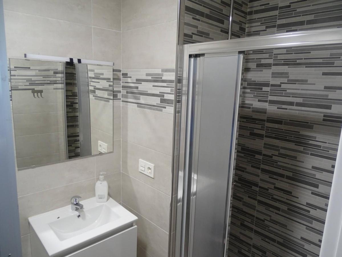 Albergue Roma Pola de Lena Exteriör bild