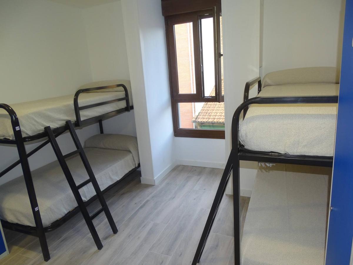Albergue Roma Pola de Lena Exteriör bild