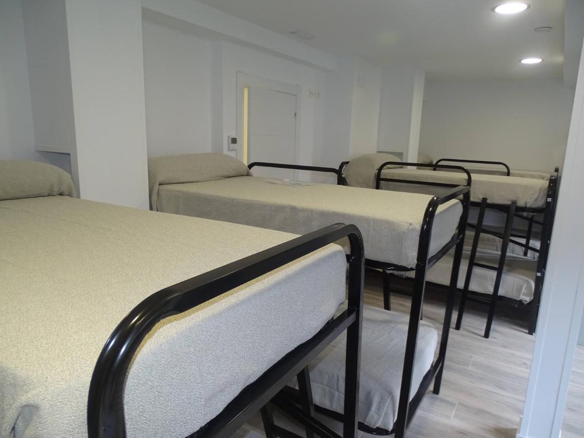 Albergue Roma Pola de Lena Exteriör bild